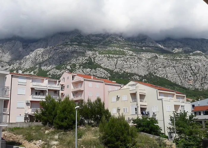 Drmac Lägenhet Makarska