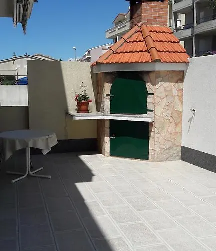 Daire Drmac Makarska